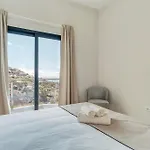 Alegria Residencial Ii By Madeira Apartment *